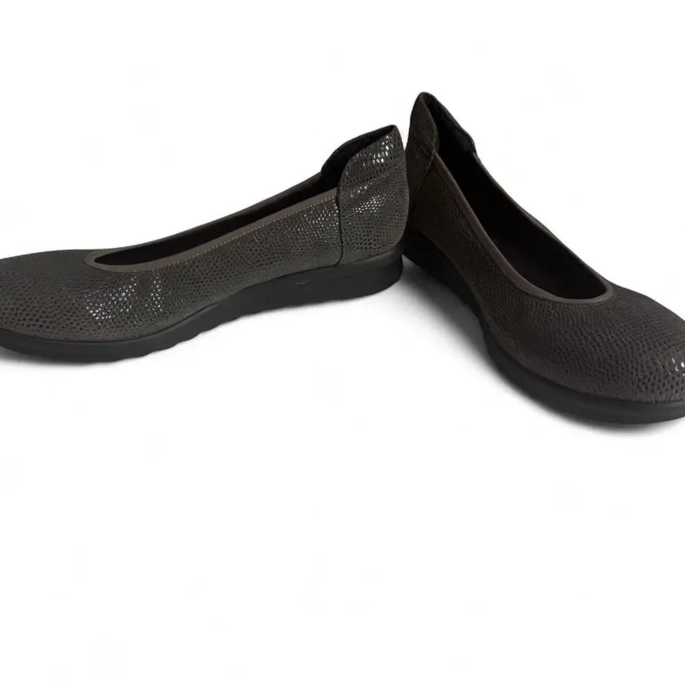 Vaneli Sport Donia Grey Ballet‎ Wedge Flats Comfort Chic Minimal Sz 10